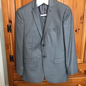 Mens gray 3 piece suit